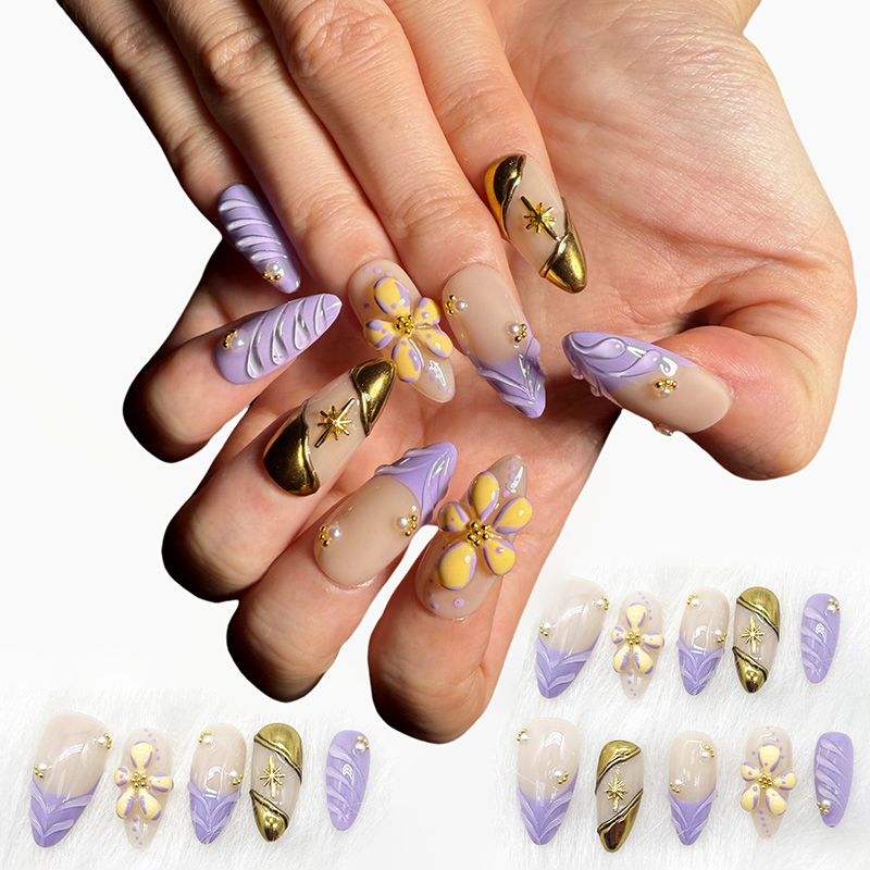 Stylish Nail Art to Enhance Your Beauty and Pride