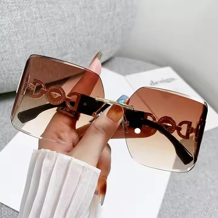 New Designer Unique Curved Lens Rimless Sunglasses Women for Men Sun Glasses Popular Diamond Pattern Decoration Big Shades