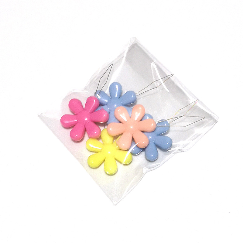 Candy Colored Petal Needle Threader