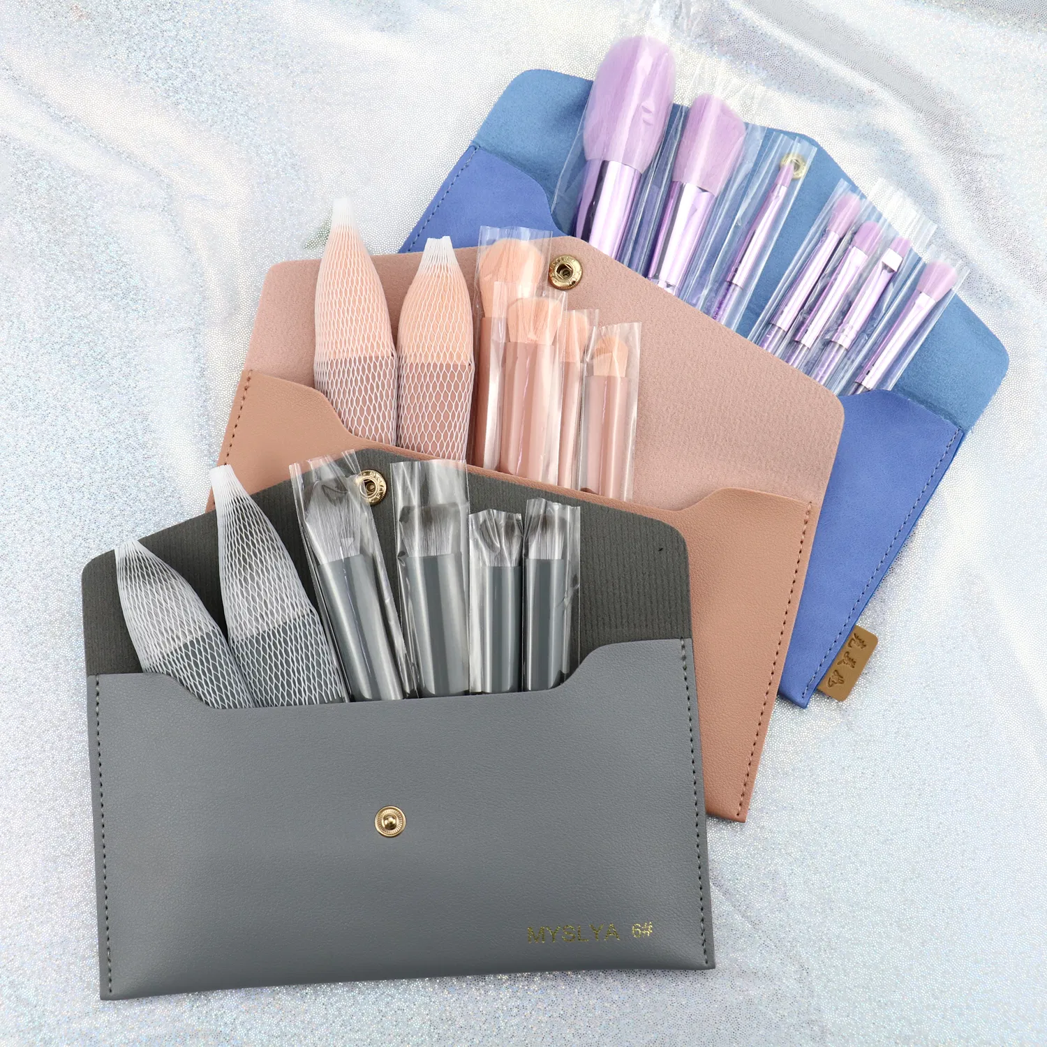 Factory Price MOQ 50 Cute Makeup Brush Set
