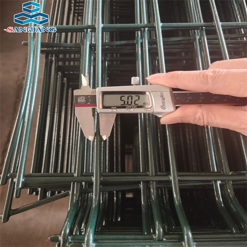 Industrial Grade 5mm Wire Safety Protection Welded Fence for Warehouse Perimeters