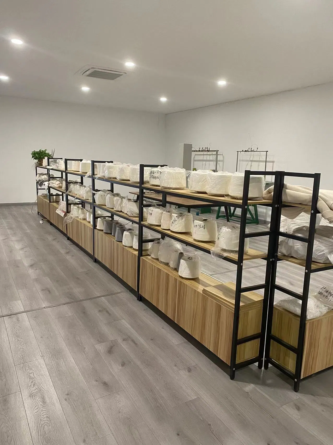 Flame Retardant Elastic Knitted Fabric 65%Modacrylic/ 35%Glass Fibre