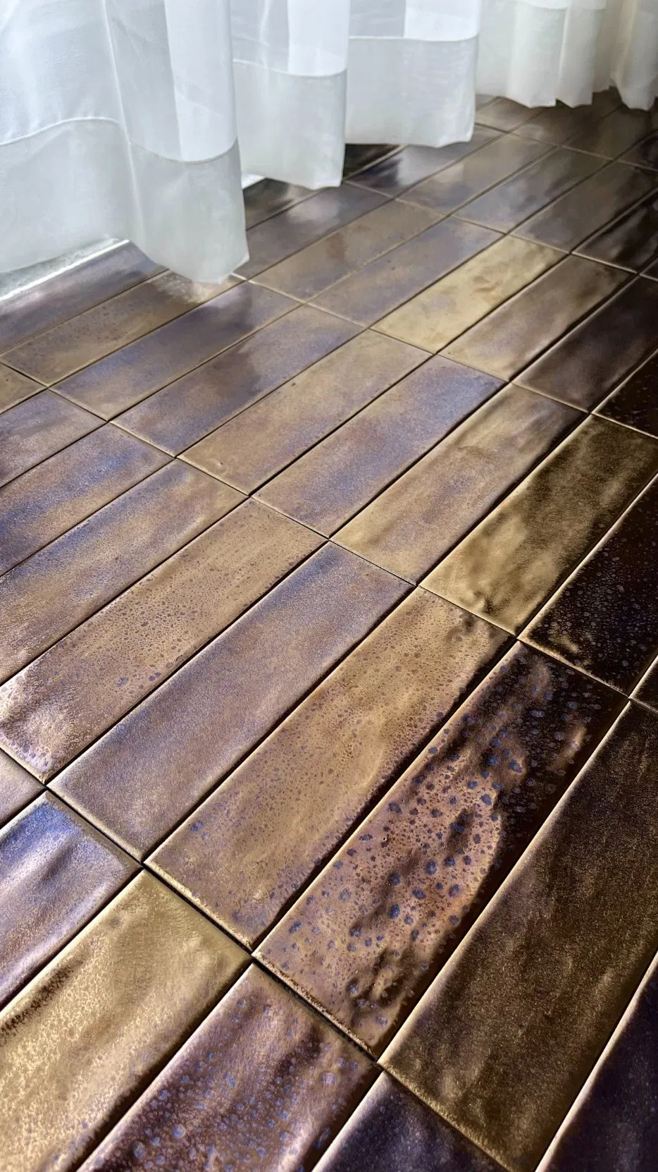 Factory Wholesale Gold Glazed Waterproof Proceain Subway Decor Tile Light Weight Flooring Wall Decoration Tile