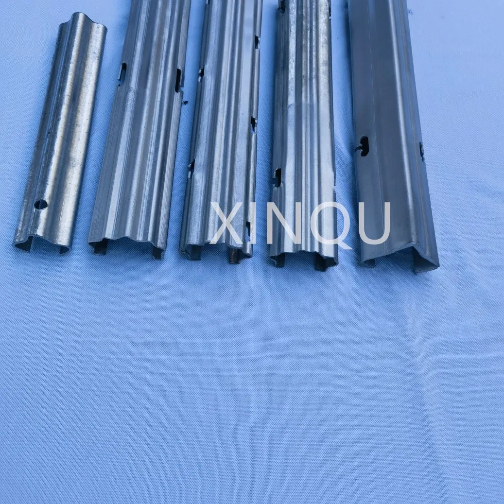 High Zinc Coating Galvanized Used Vineyard Metal Trellis Post Grape Stake Used in Farm