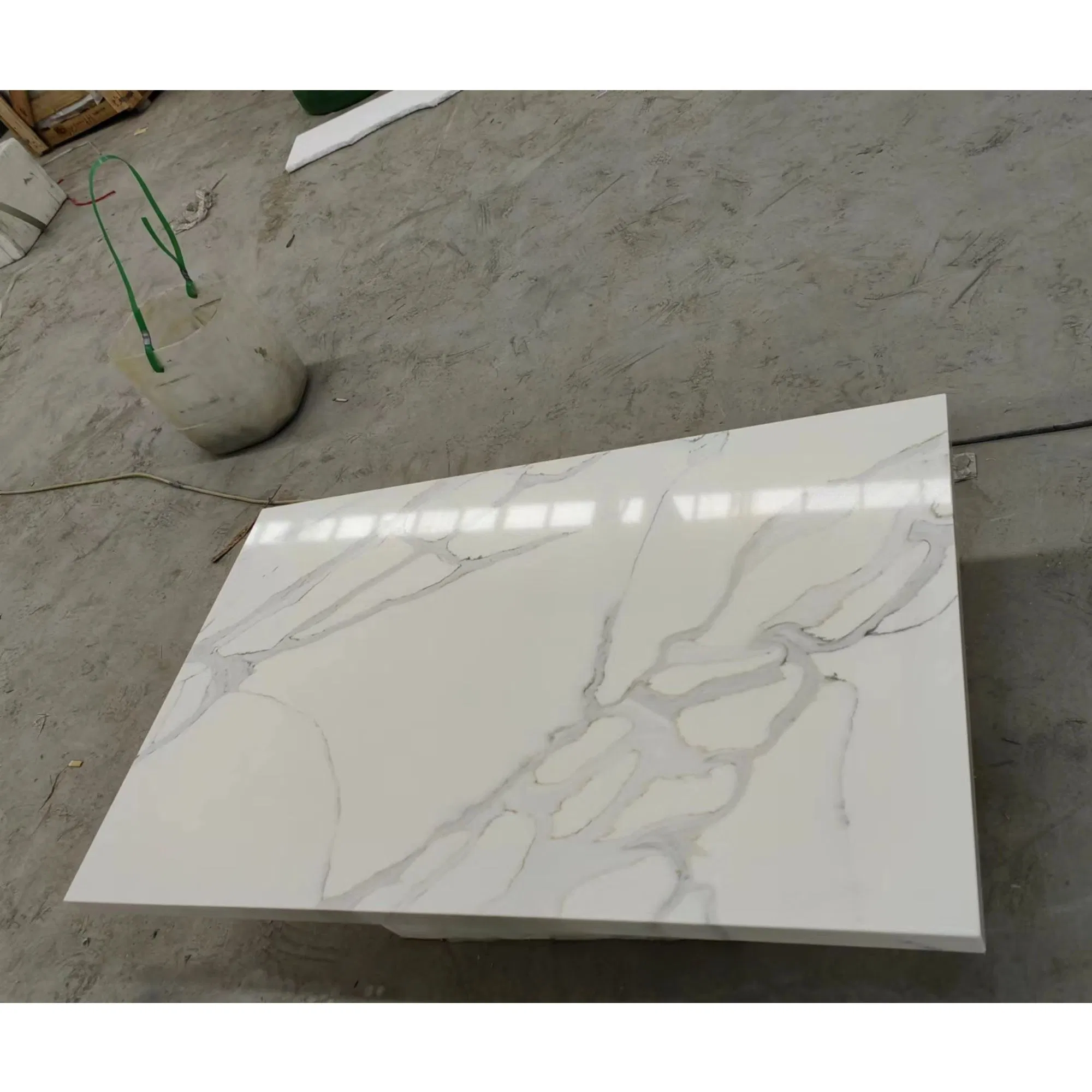 Aritificial Quartz Stone Countertop for Bathroom/Kitchen Engineering Wholesale