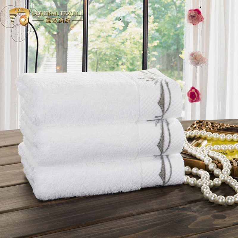100% Cotton Custom Yarn Dyed Design Bath Set Hotel Towel with Logo