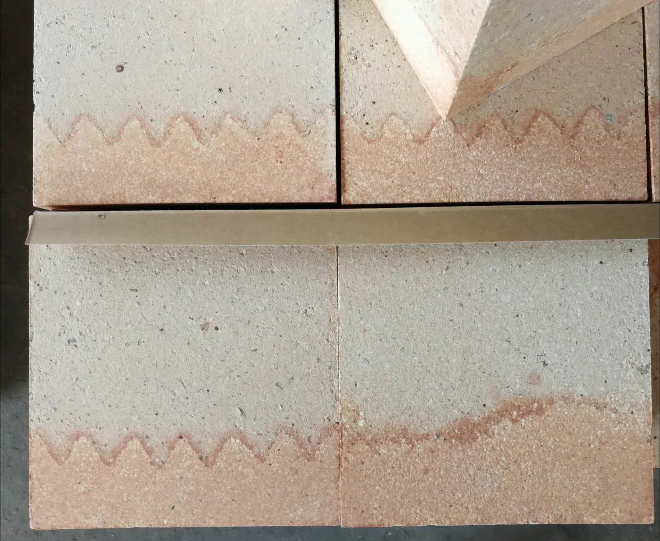 Огнеупорный кирпич DDR50FH для цементных печей