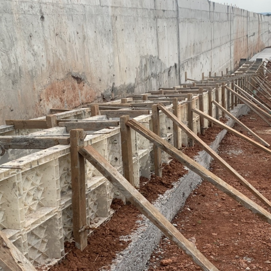 Standard & Customized Smooth Surface Formwork