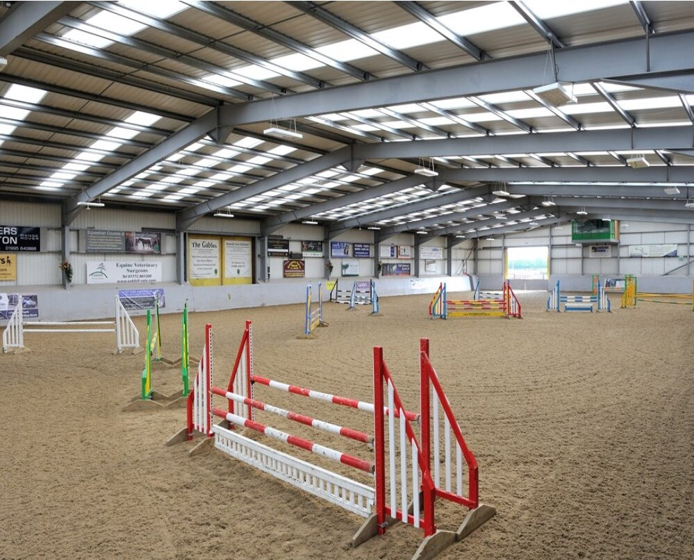 Horse Riding Arena Steel Structure Building Open Side Shed Full Enclosed Arena