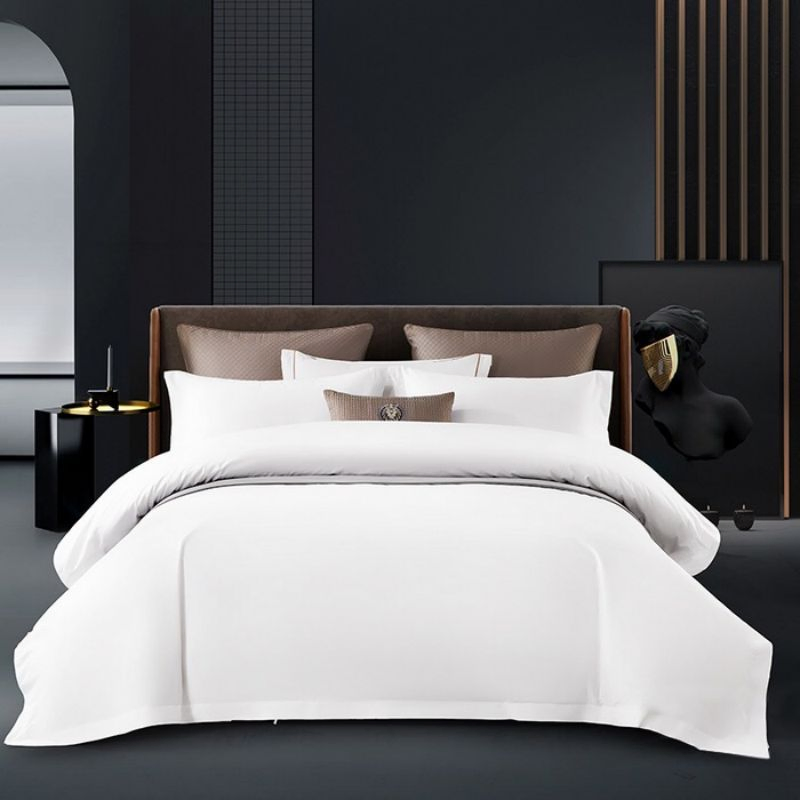 Wholesale White Microfiber Polyester Thickened Quilt Cover Brushed Embroidery Four-Piece Duvet Cover Bed Sheets Bedding Set for Hotel