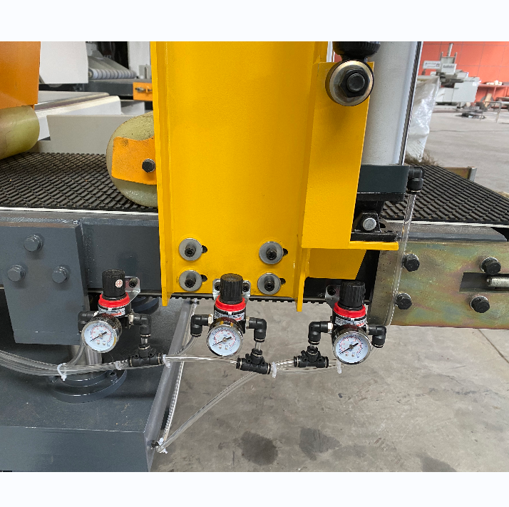 Станок ленточнопильный горизонтальный гидравлический по металлу промышленный