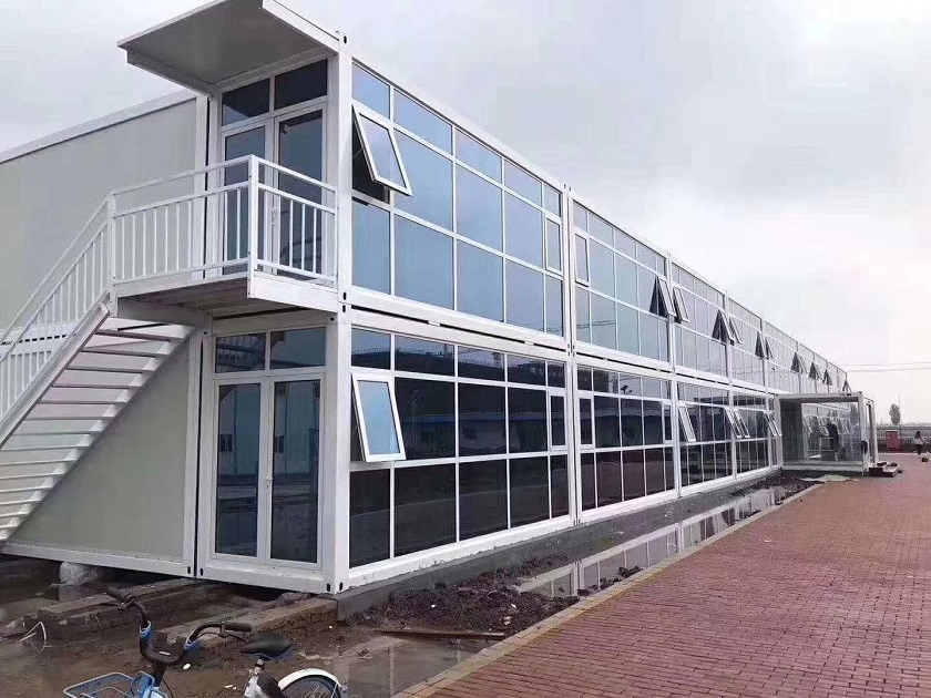20FT Quick Built Prefabricated/Prefab/Modular/Movable Container House for Mining Camp/Hospital/Dormitory Labor Hotel/Portable Ship