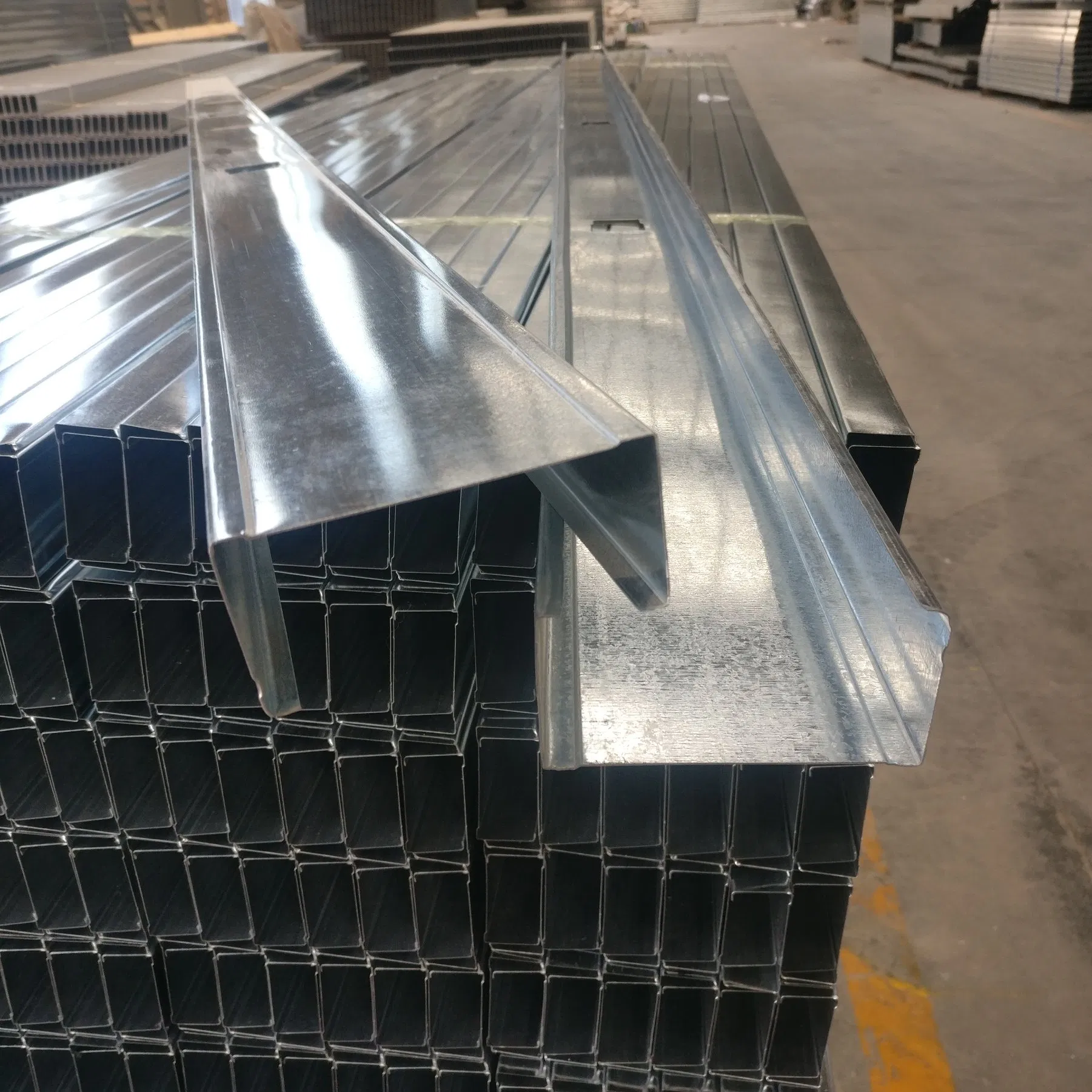 U Shaped Channel Metal Stud Gypsum Frame Profile Cw75