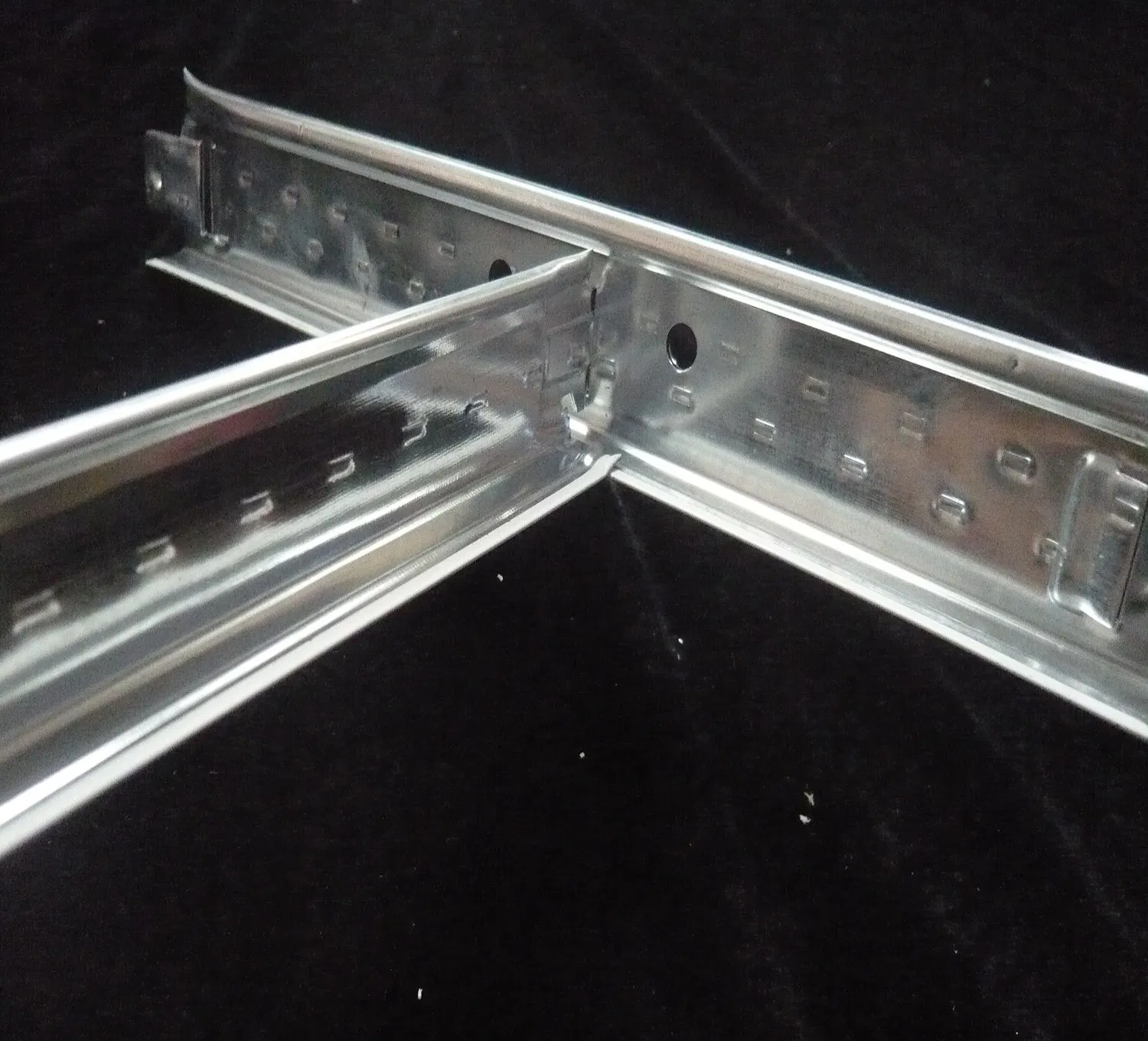 PVC Gypsum Roofing Suspended Ceiling T-Grid