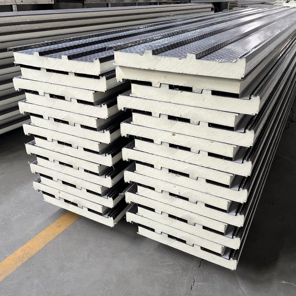 Wind Pressure Resistant Polyurethane Sandwich Insulation Panel for Temporary Mobile Homes