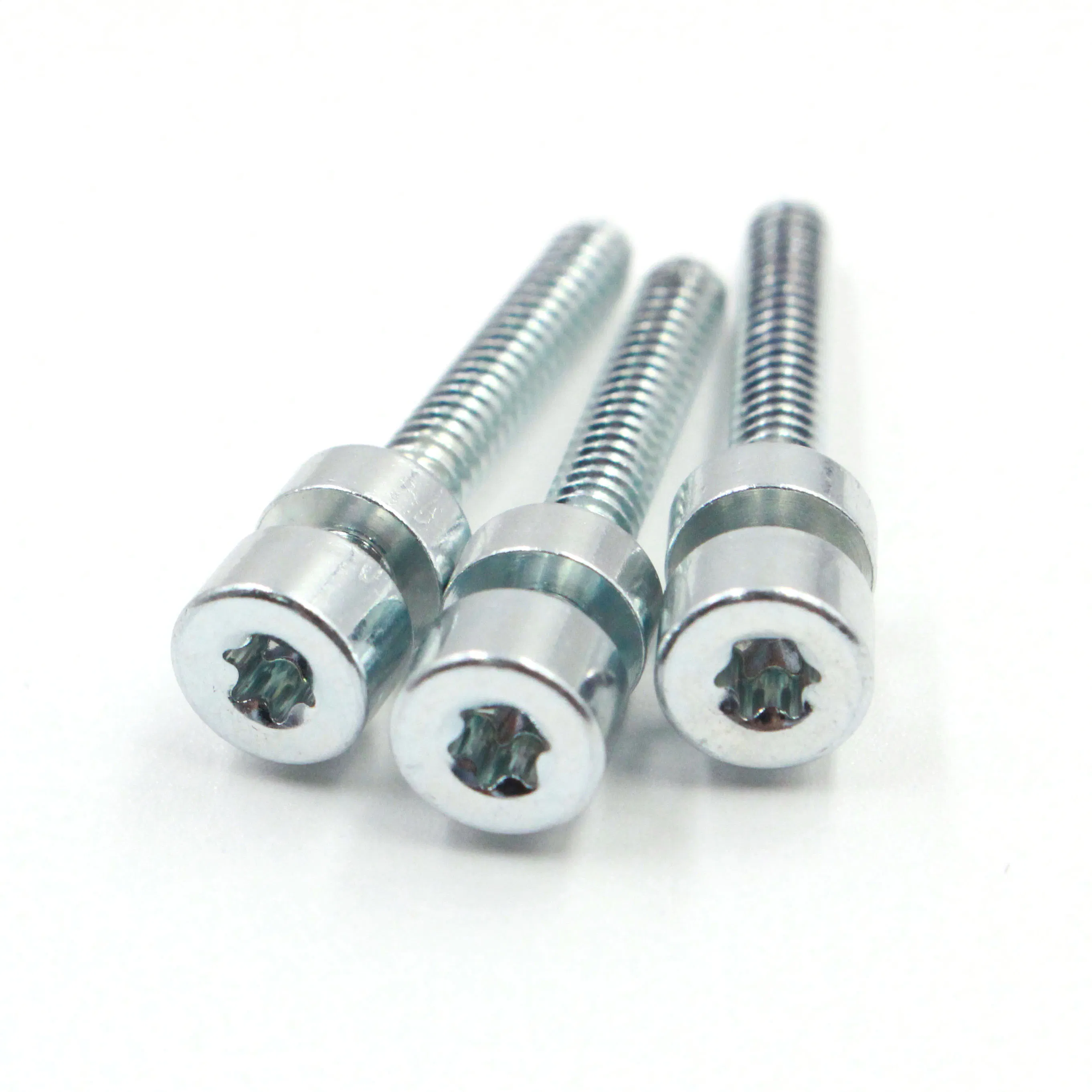 Антивандальные винты Torx для автомобилей