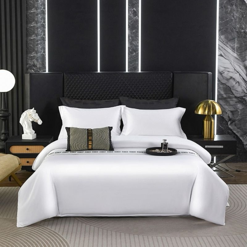 Five Star Hotel Guesthouse Homestay Pure Shite Duvet Quilt Cover Bed Sheets Guangdong Hotel Supplies Three-Piece Bed Set 105g Plain Dyed Cotton Bedding Set