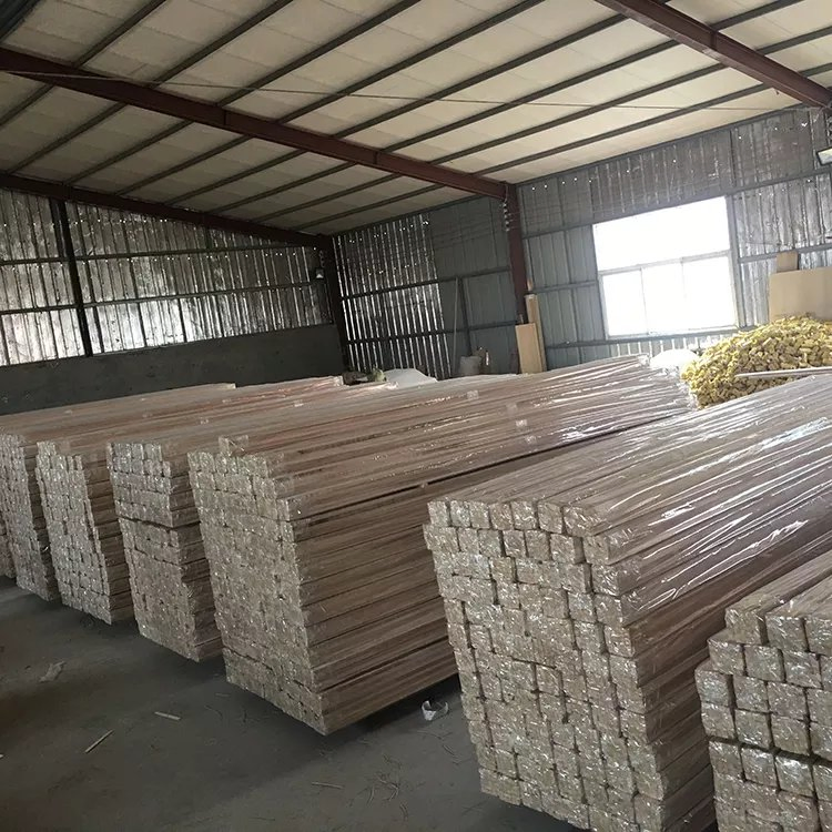 High Quality Paulownia Wood Triangles Square Battens Wood Chamfer for Sale