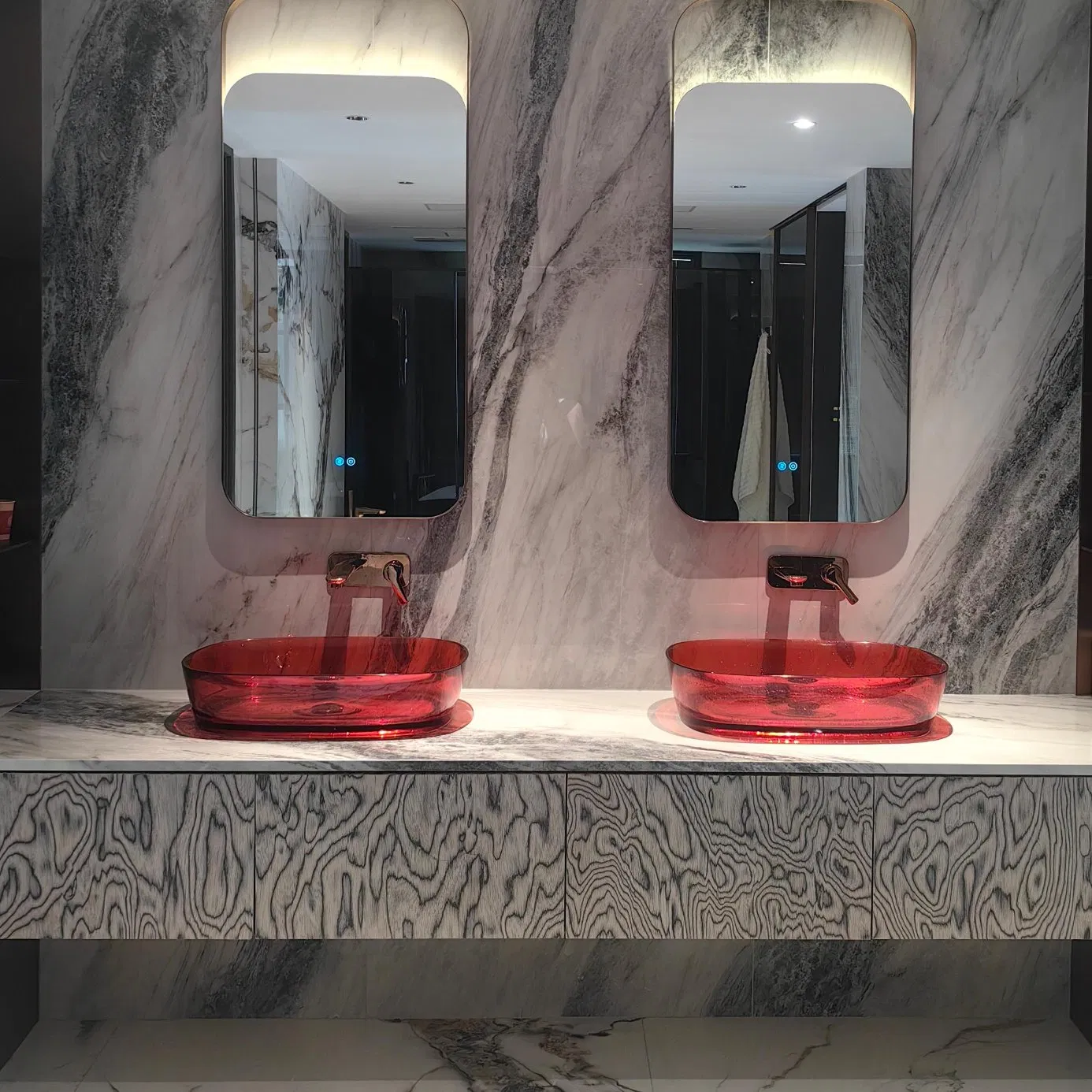 Прозрачная раковина для ванной из кристальной смолы