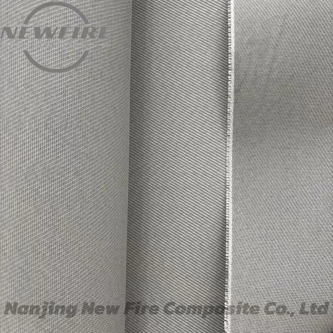 1580~1770º C Steel Wire Reinforced Glass Fiber Cloth, Can Be Used for Fireproof Rolling Shutter Doors