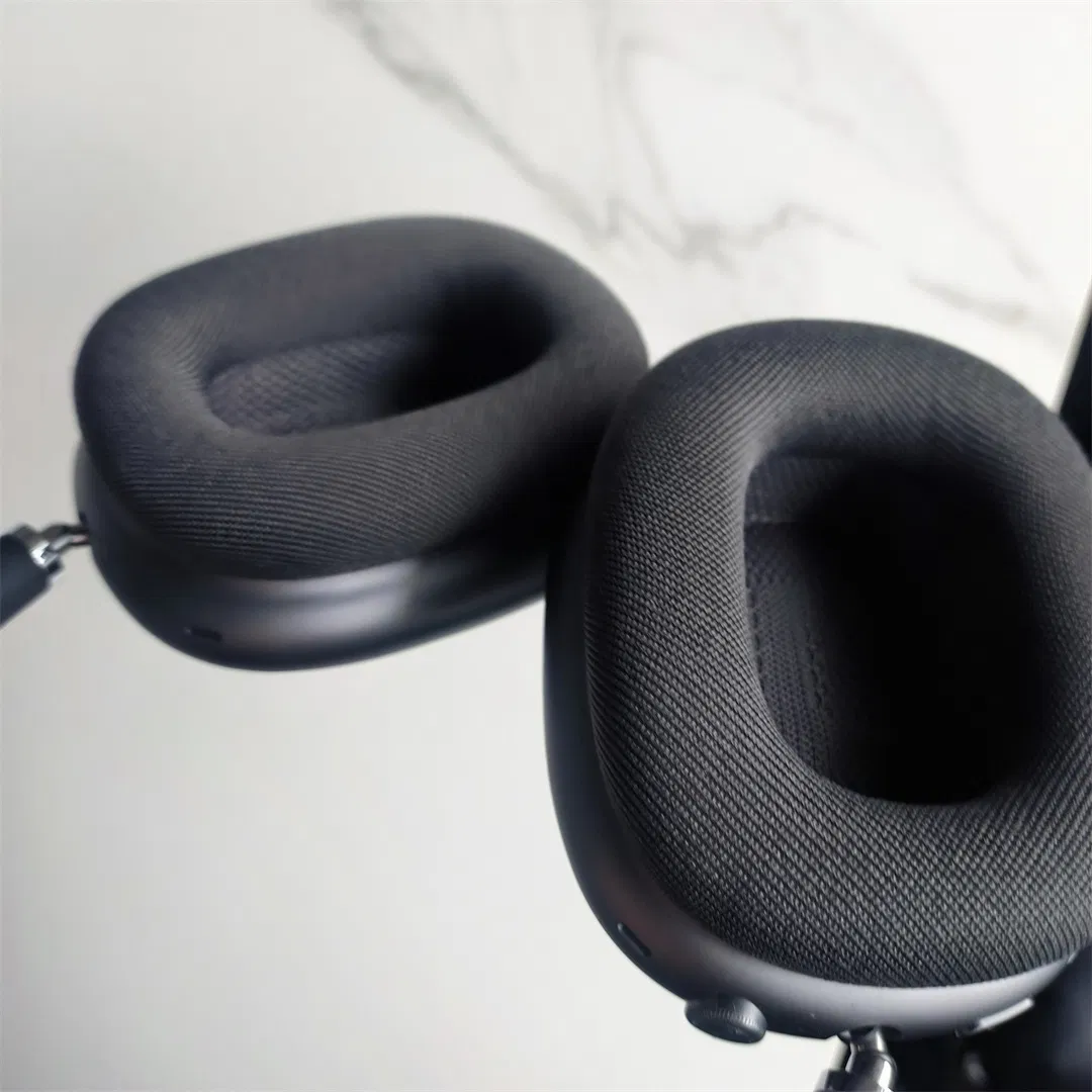 Беспроводные наушники Max Bluetooth 5.3