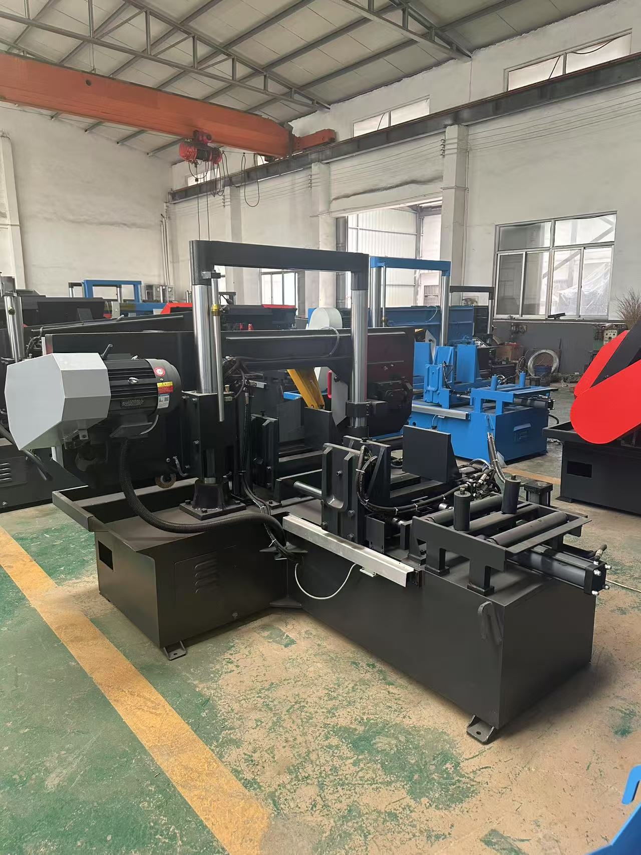 Станок ленточнопильный горизонтальный GZ4240