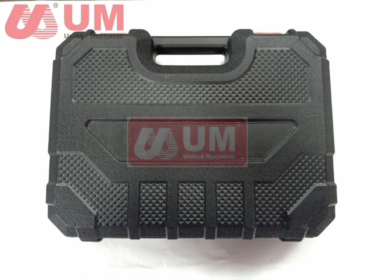 Аккумуляторная цепная пила UM 21V без щеток