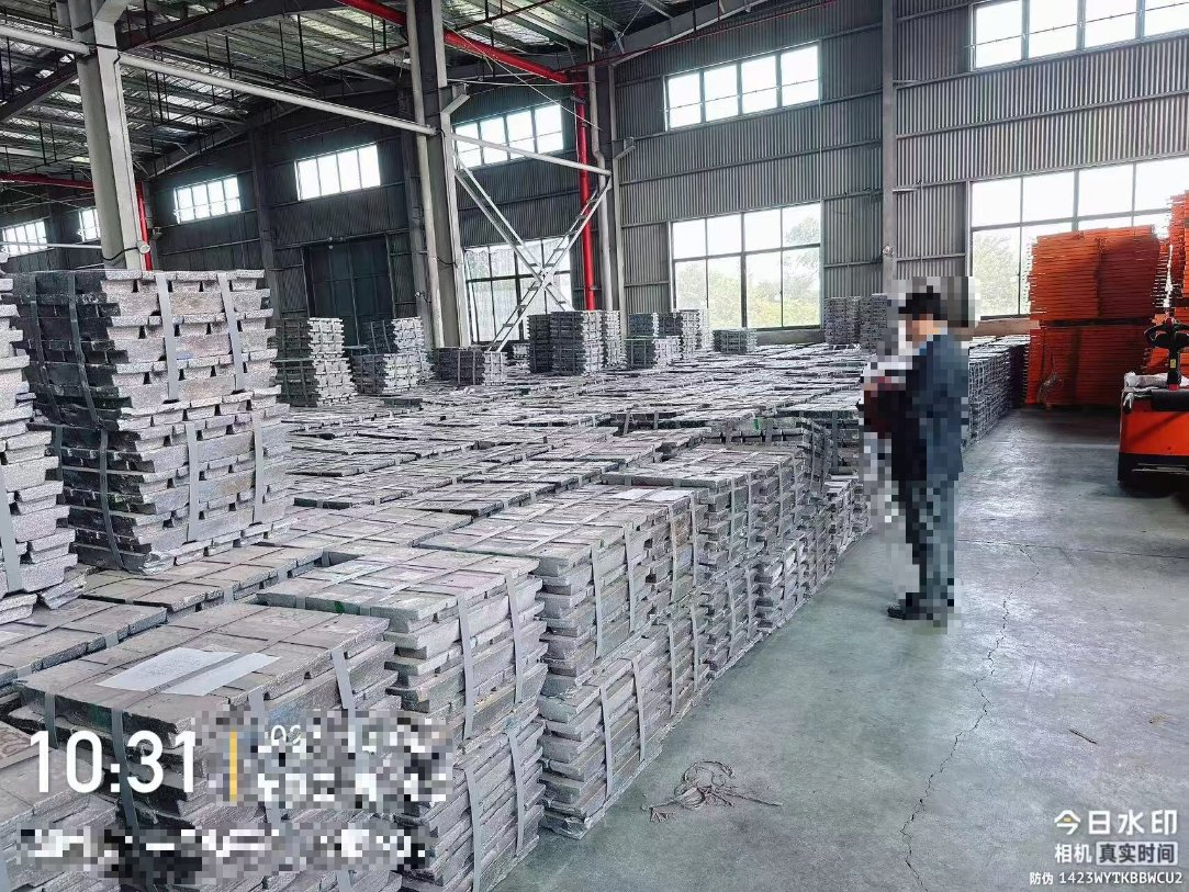 High-Quality Pure Lead Metal for Industrial Applications and Crafts