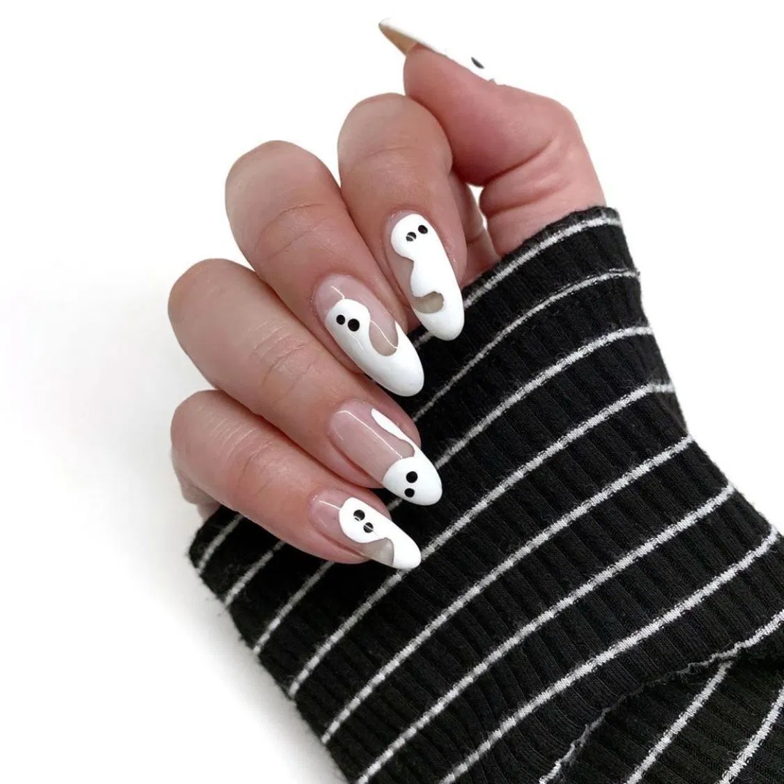 Spooky Press on Nails Halloween Gift, Waterproof Nail Art Stickers for Parties