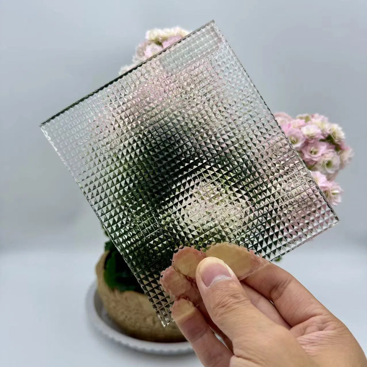 High-End with High Quality Crystal Patterned Stained Glass for Home Background Decoration Wall and Hotel