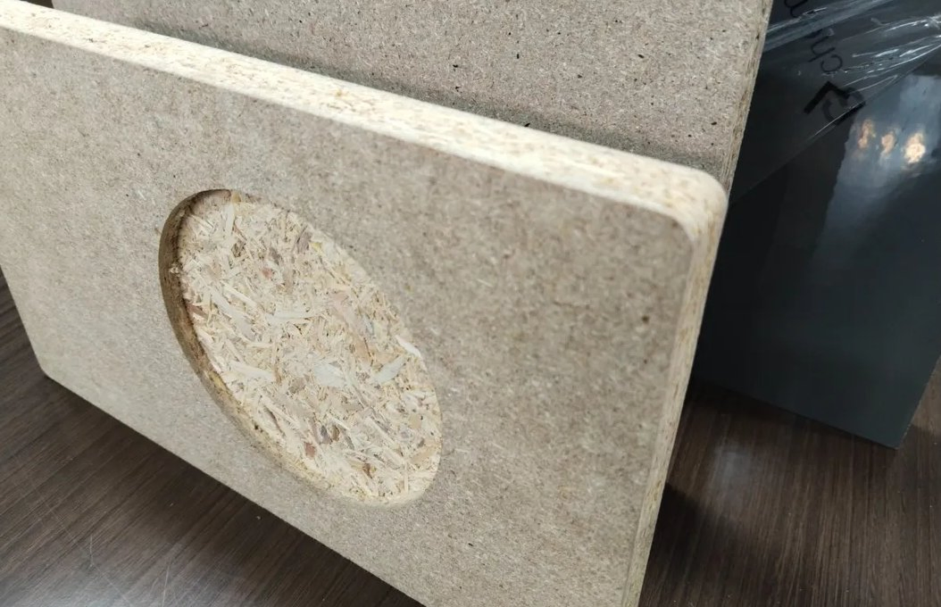 High Quality White Melamine Board Particle Board Chipboard/Plywood/MDF Board