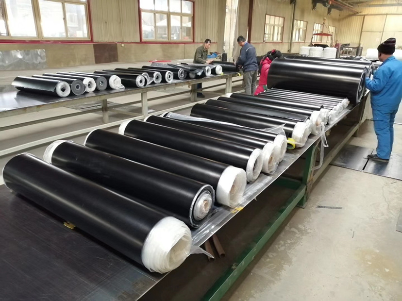 Vans Truck Bed Mats Customized Size Anti-Slip 3mm Coin Round Button Rubber Runner Sheet Floor Mats Rolls