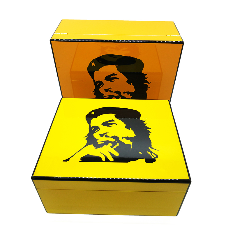 Unique Gift Box in Cigar Wooden Packaging