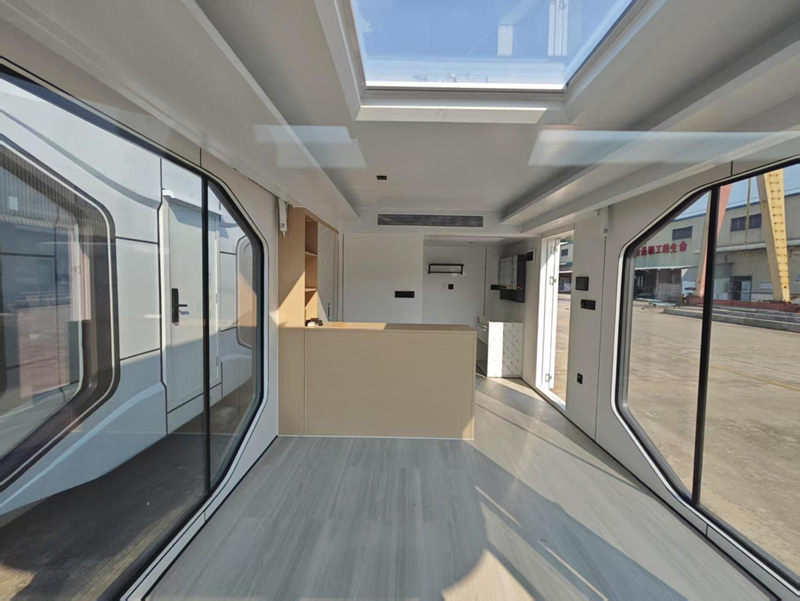 Travel Prefab Resort House Mobile Container House Modular Home Holiday Space House
