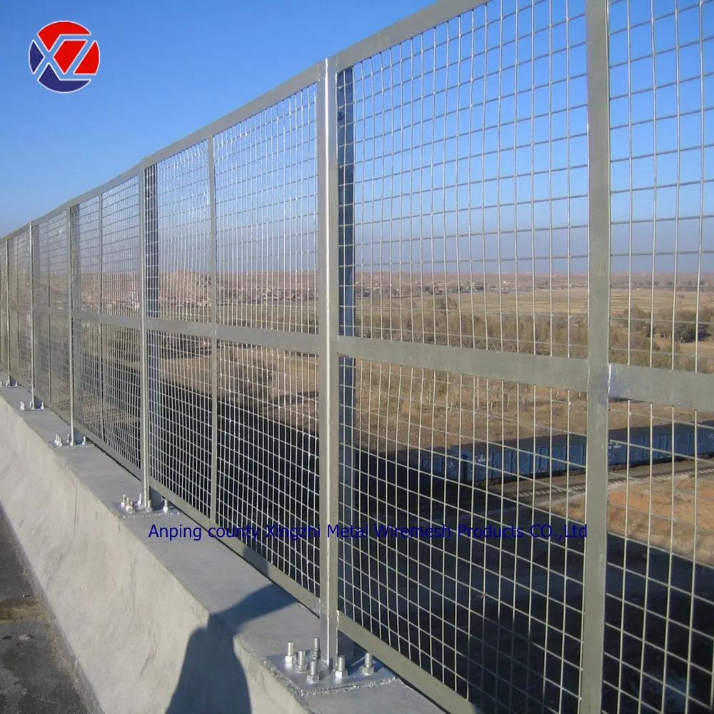 PVC Coated and Galvanized Welded Wire Fence