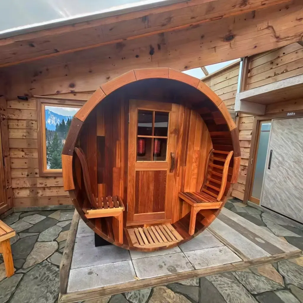 Бочковая сауна из красного кедра с инфракрасным обогревателем