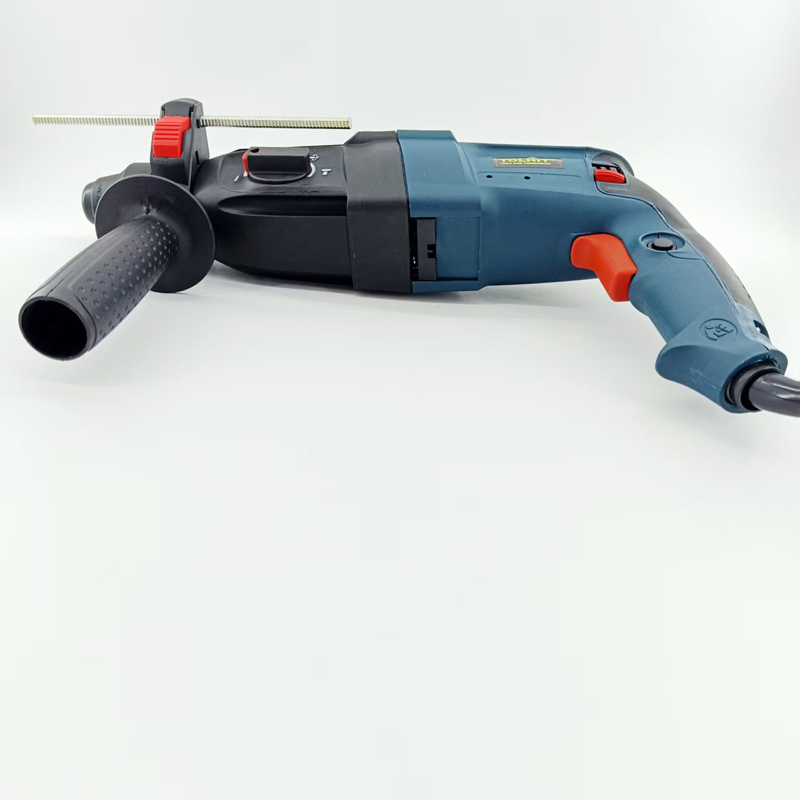 Перфоратор 800Вт, 26мм, 110-240В, с плоским сверлом