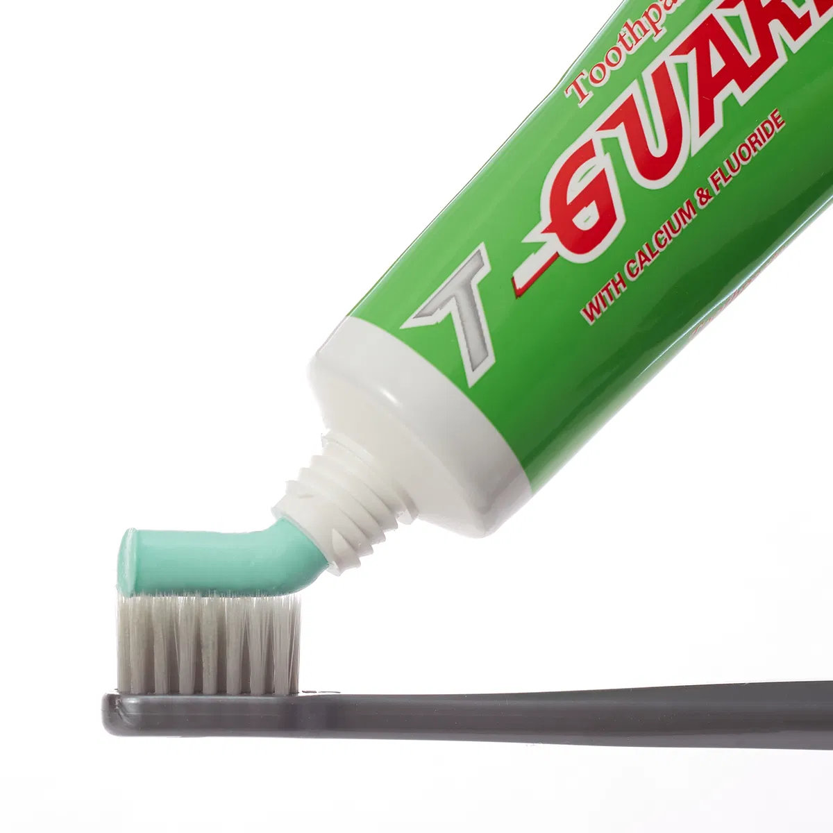 Free Sample Custom Brands Cheap 120g Fresh Breath Mint Herbal Fluoride Toothpaste