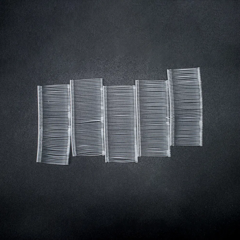 Пластиковые петли-замки для маркировки одежды