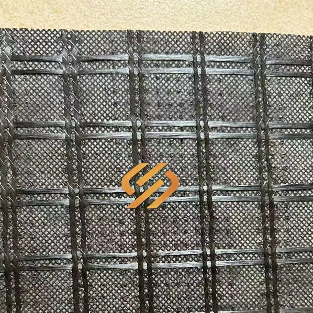 Asphalt Road Reinforcement Glass Fiber / Fiberglass Composite Geogrid