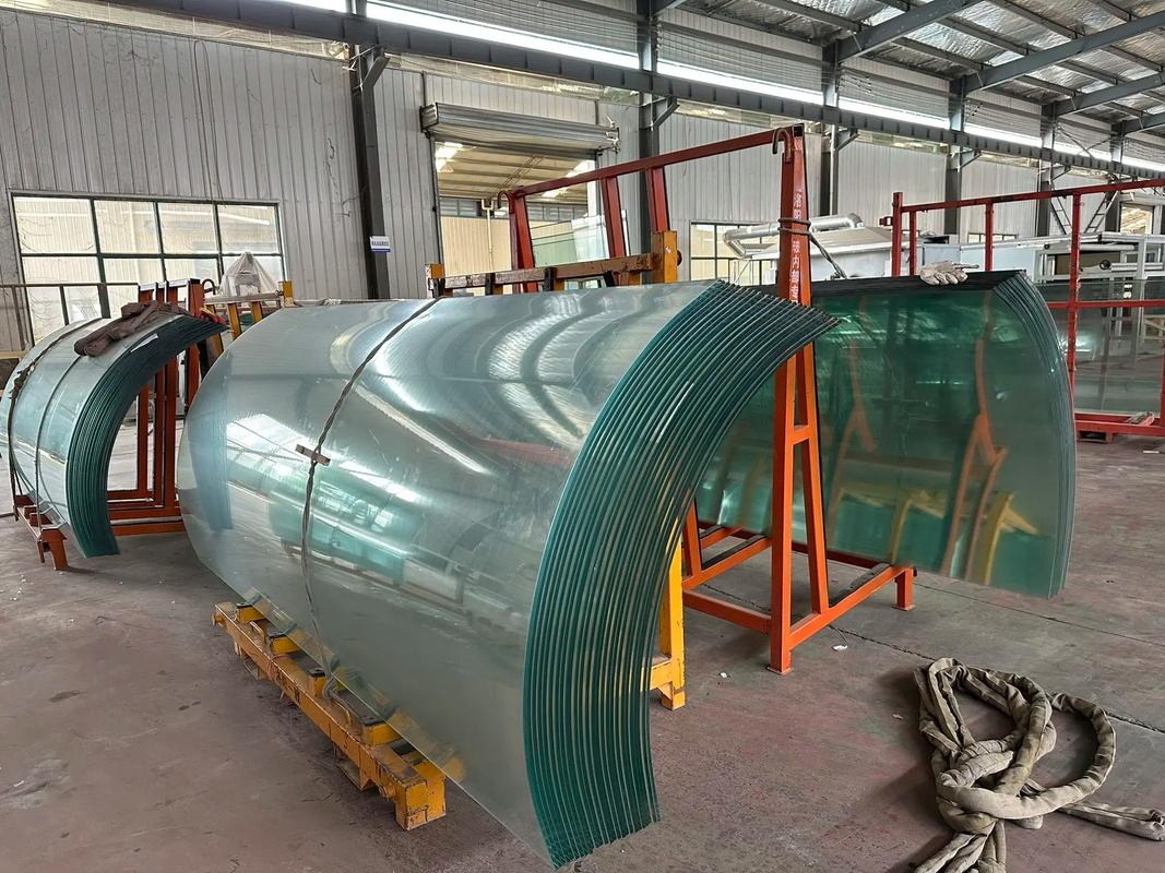 Chinese Factory Prices Can Customize Thickness, Safety Tempered Wire Mesh Glass