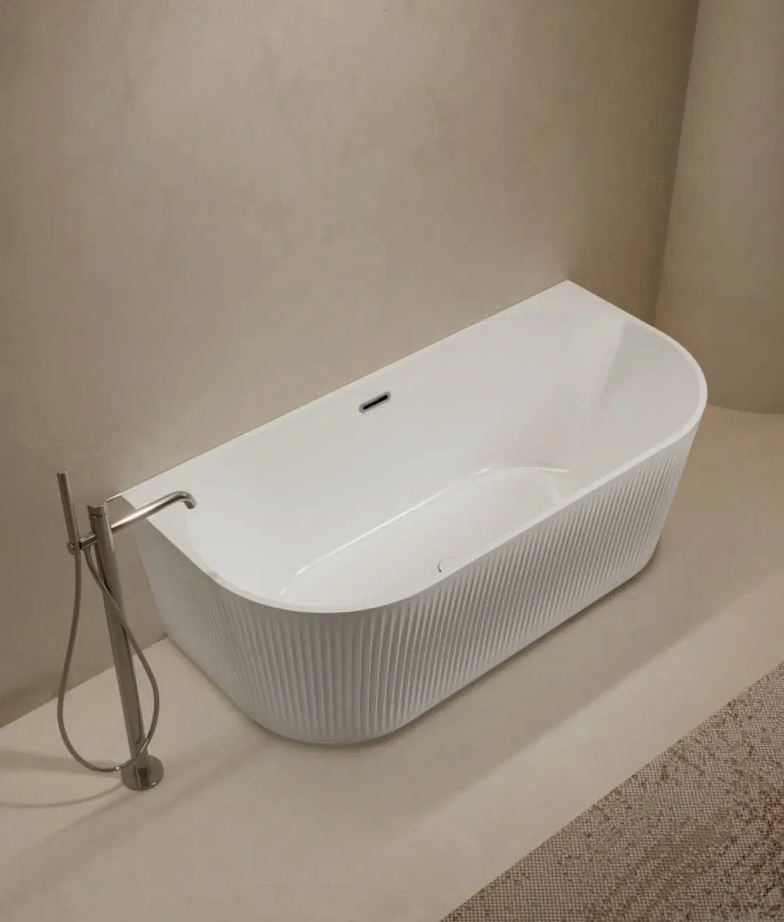 Акриловая ванна премиум-класса с рельефным узором