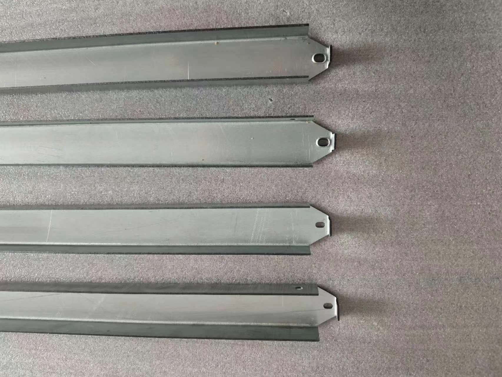 High Strength Anti-Corrosion Custom Raised Floor Beams Stringer