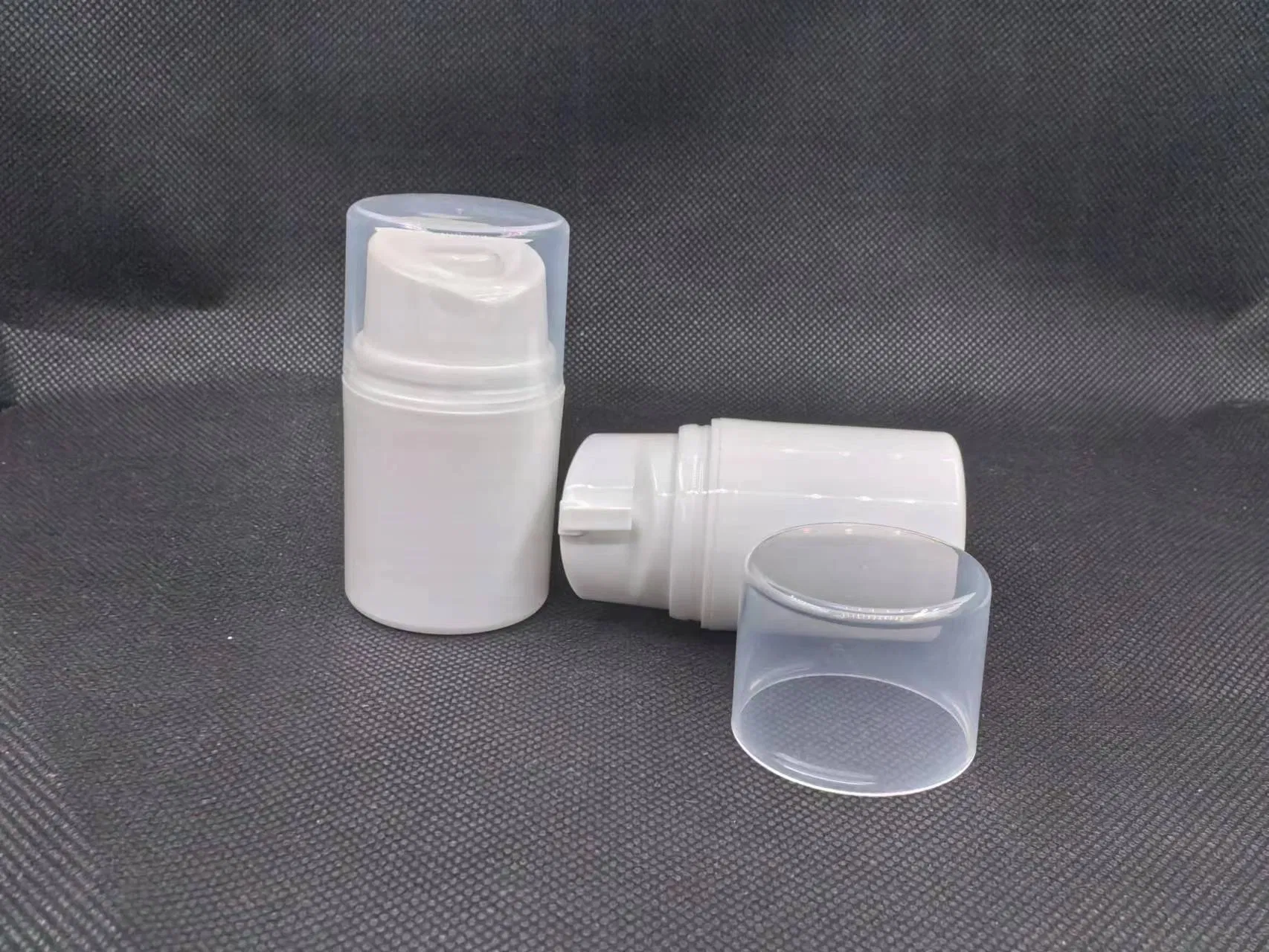 Factory Direct Sales of Plastic Products, PP Vacuum Bottle