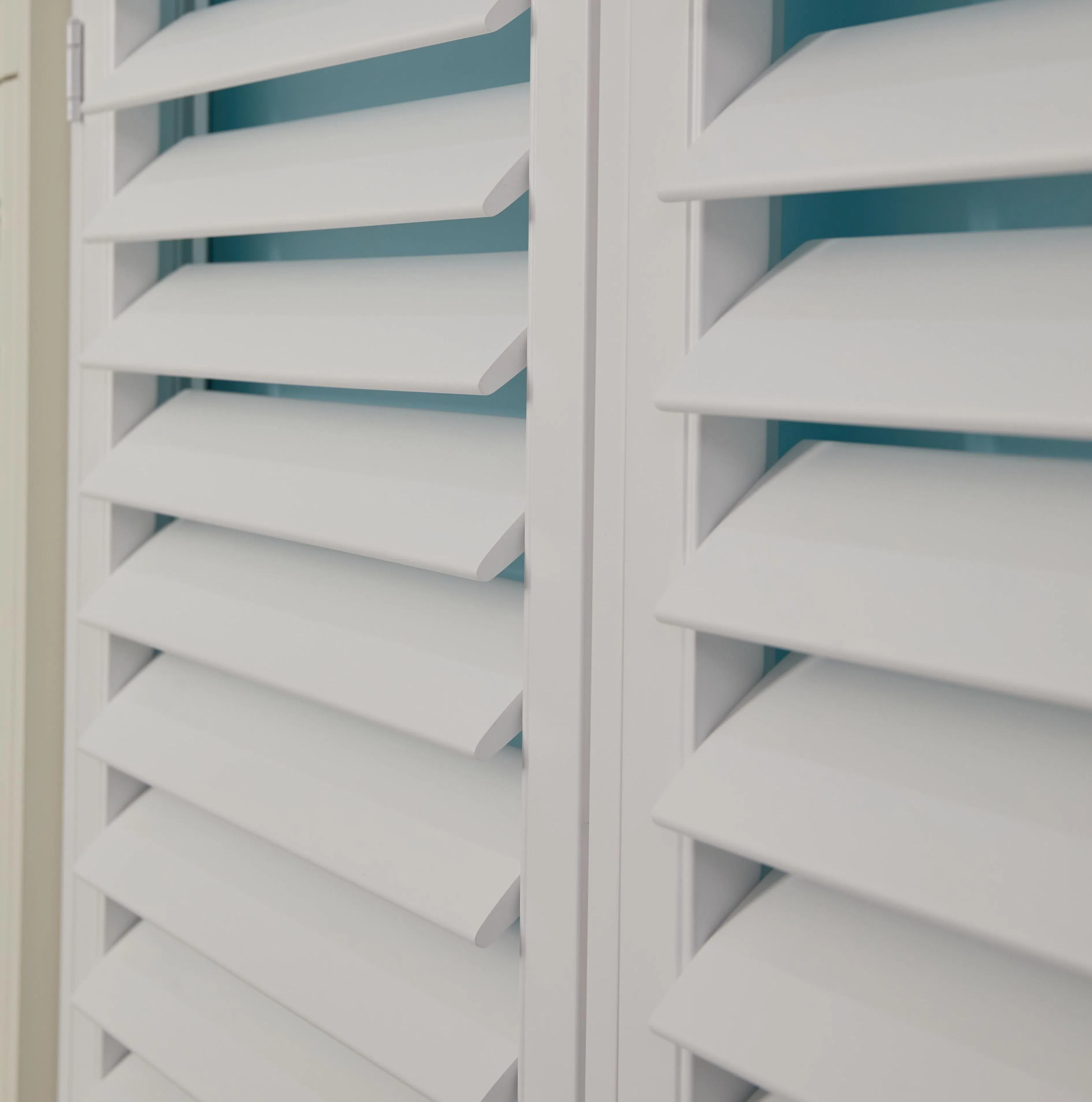 Real Manufacturer PVC Plantation Shutters
