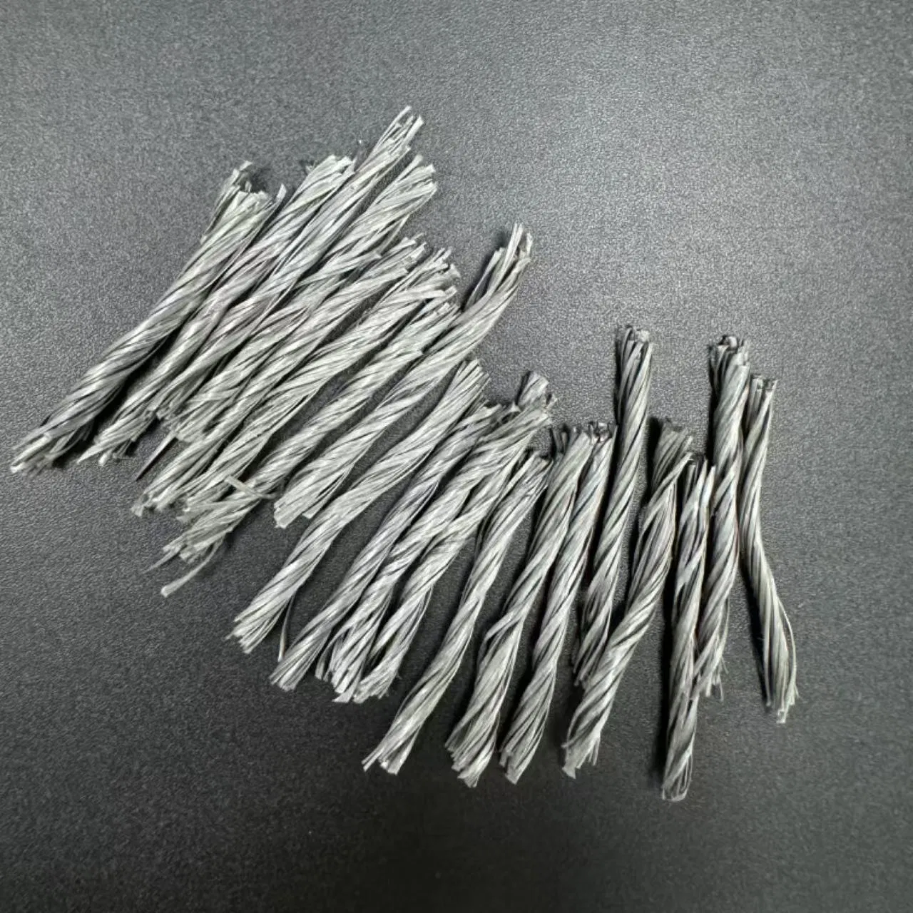 Easy Dispersing and Blending PP Twisted Bunchy Form Fiber for Construction
