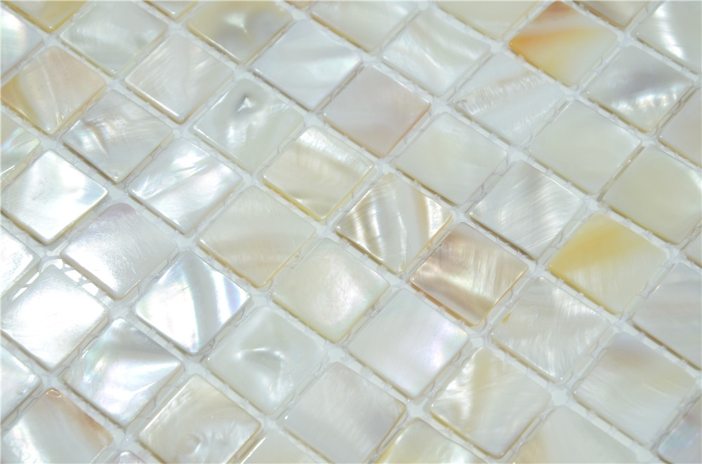 Wholesale Iridescent Crystal Glass Pool Decor for Outdoor Spaces