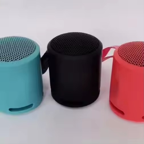 Портативная колонка Gifty Toy с RGB-подсветкой