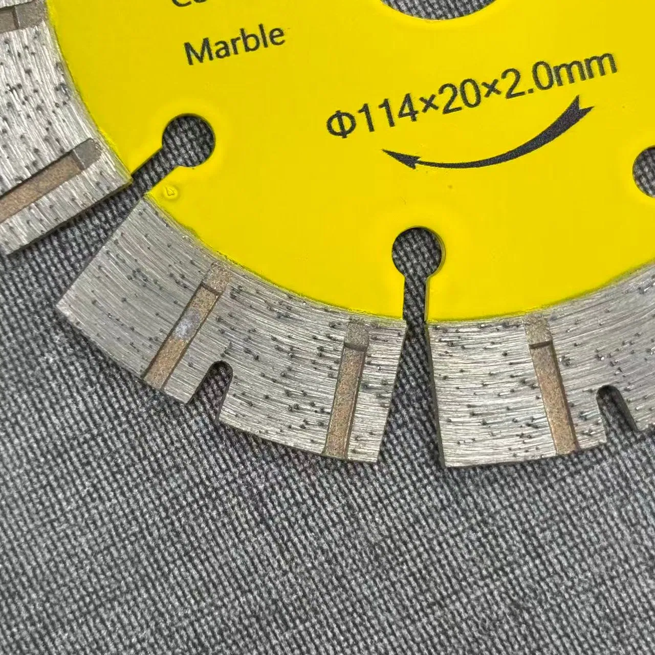Industrial Grade 114mm Circular Segmented Diamond Cutting Blade for Granite Stone Marble Concrete Wall Diamaond Blade