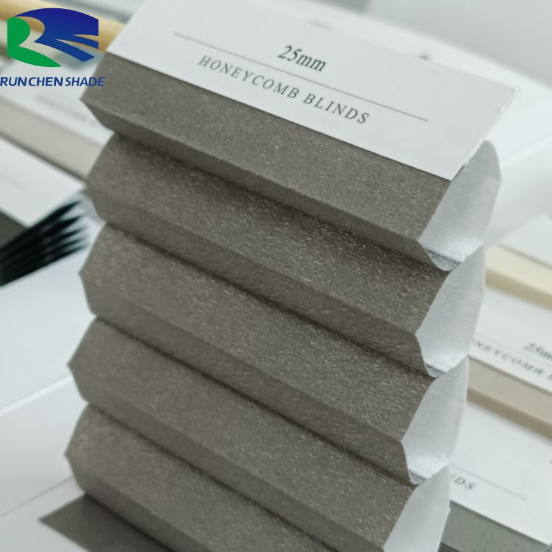 Factory Custom Wholesale Non Woven Blackout Honeycomb Curtain Fabric Celleular Shade Blinds Fabric